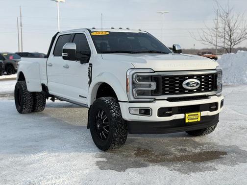 2024 Ford F-450 Platinum