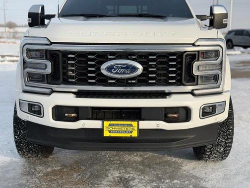 2024 Ford F-450 Platinum