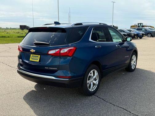 Pacific Blue Metallic 2020 Chevrolet Equinox L