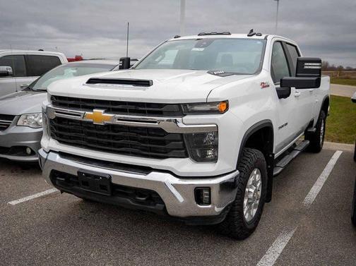 2024 Chevrolet Silverado 3500 LT