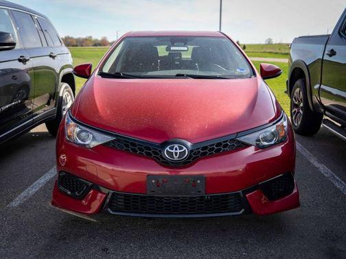 Barcelona Red Metallic 2018 Toyota Corolla iM Base