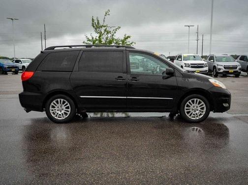 2009 Toyota Sienna XLE Limited