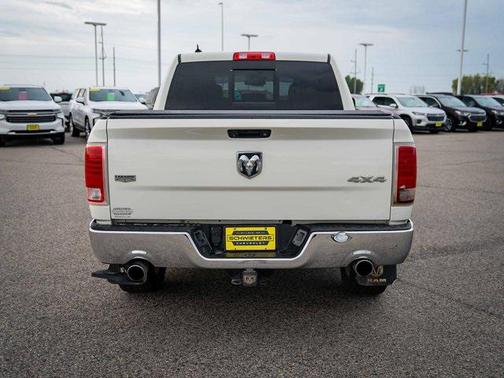 2016 RAM 1500 Laramie
