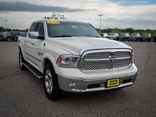2016 RAM 1500 Laramie