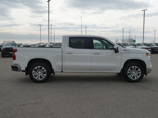 2025 Chevrolet Silverado 1500 LTZ