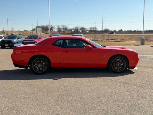 2016 Dodge Challenger SRT Hellcat