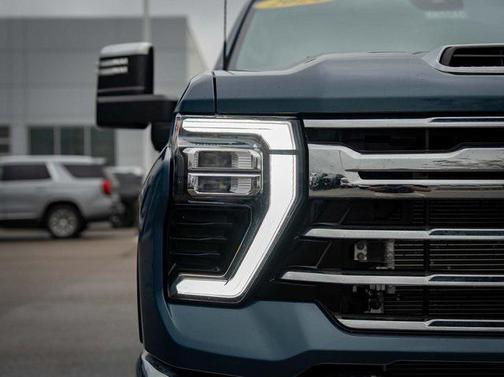 2024 Chevrolet Silverado 3500 LTZ