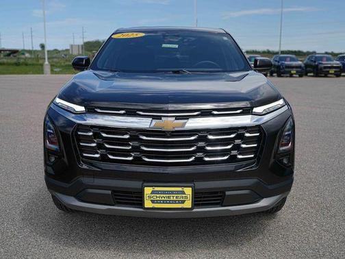 Mosaic Black Metallic 2025 Chevrolet Equinox 1LT