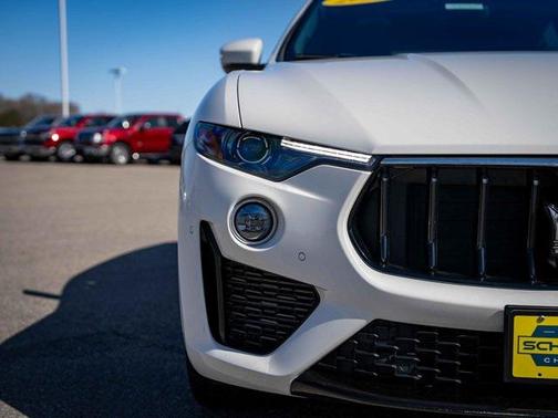 2023 Maserati Levante Modena