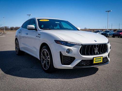 2023 Maserati Levante Modena