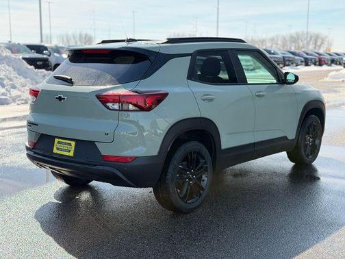 Cacti Green 2026 Chevrolet Trailblazer LT