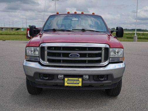 Red Clearcoat 2004 Ford F-250 XL
