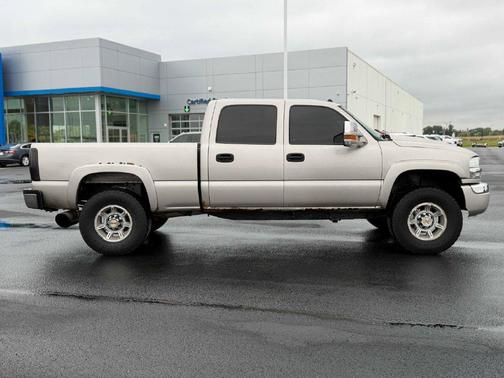 Silver Birch Metallic 2005 GMC Sierra 2500 SLT H/D Crew Cab