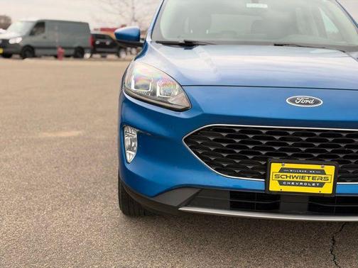 Velocity Blue Metallic 2020 Ford Escape SEL