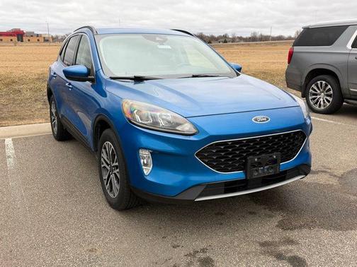 Velocity Blue Metallic 2020 Ford Escape SEL