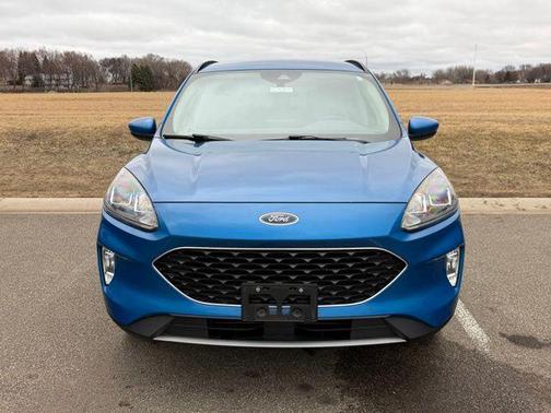 Velocity Blue Metallic 2020 Ford Escape SEL