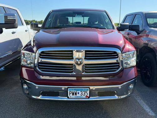 Delmonico Red Pearlcoat 2018 RAM 1500 Big Horn