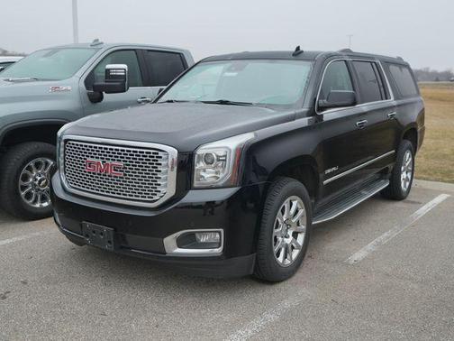 Onyx Black 2016 GMC Yukon XL Denali