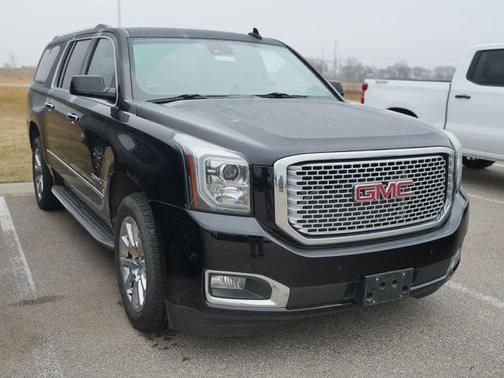 Onyx Black 2016 GMC Yukon XL Denali