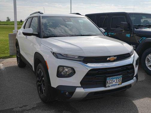 Summit White 2023 Chevrolet Trailblazer LT
