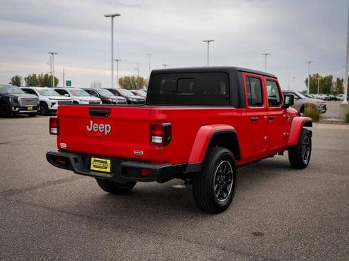 2023 Jeep Gladiator Overland