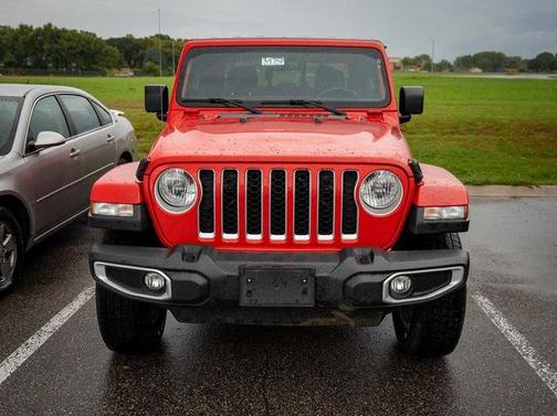 2023 Jeep Gladiator Overland