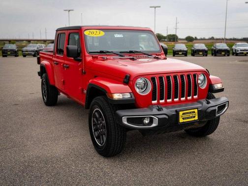 2023 Jeep Gladiator Overland