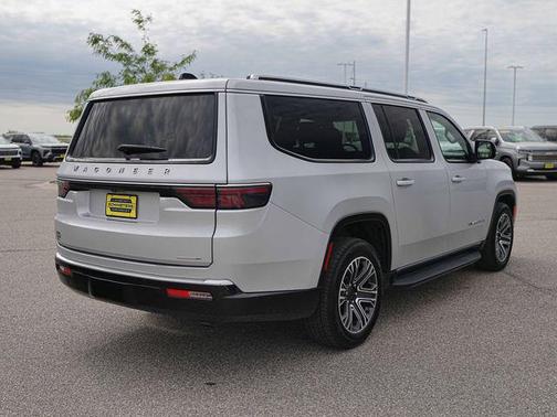Silver Zynith 2024 Jeep Wagoneer L Series II 4x4