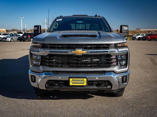 2026 Chevrolet Silverado 3500 LT