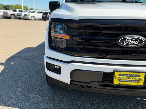 Oxford White 2024 Ford F-150 XLT