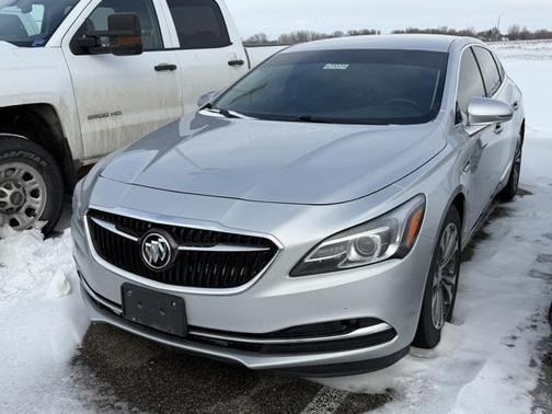 2017 Buick LaCrosse Essence