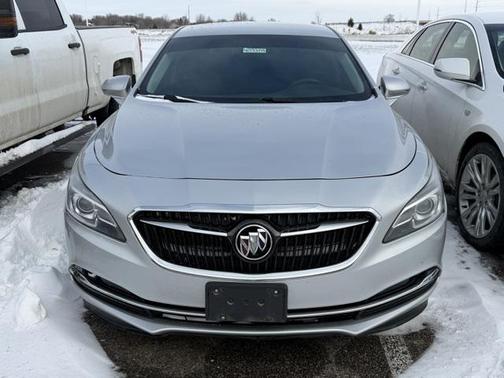 2017 Buick LaCrosse Essence