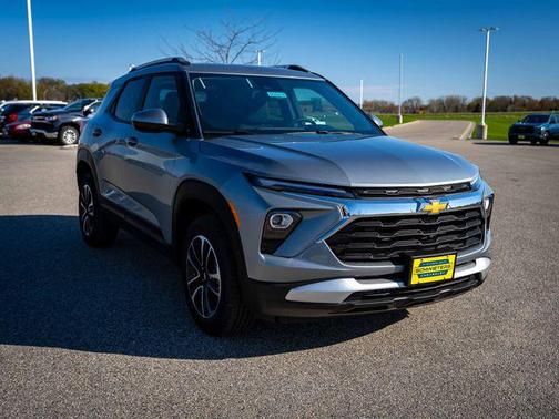 Sterling Gray Metallic 2026 Chevrolet Trailblazer LT