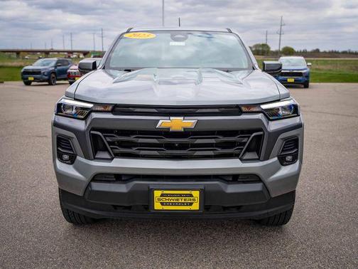Sterling Gray Metallic 2023 Chevrolet Colorado LT