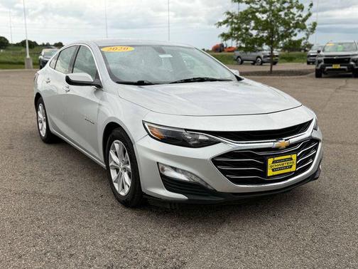 Silver Ice Metallic 2020 Chevrolet Malibu FWD LT