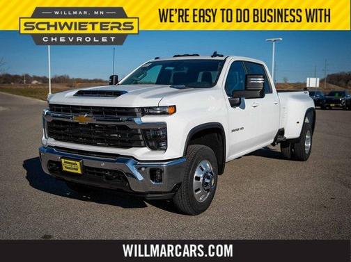 2026 Chevrolet Silverado 3500 LT