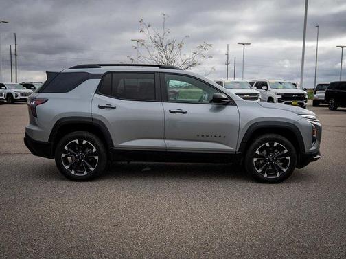 2025 Chevrolet Equinox AWD RS