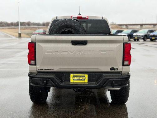 White Sands 2026 Chevrolet Colorado ZR2