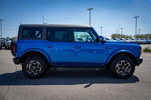 2022 Ford Bronco Outer Banks