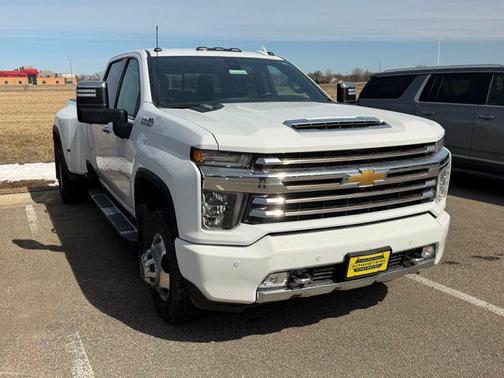 Summit White 2020 Chevrolet Silverado 3500 High Country