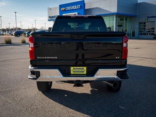 2026 Chevrolet Silverado 3500 LT