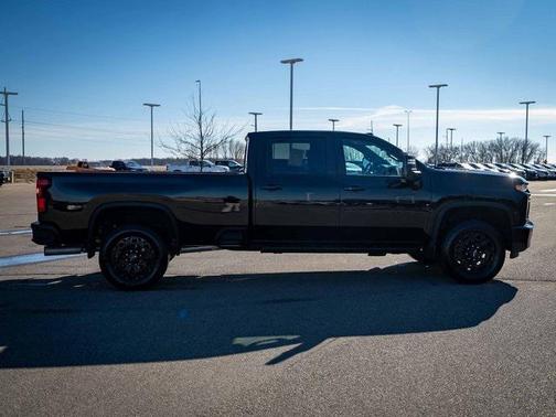 2022 Chevrolet Silverado 3500 LT