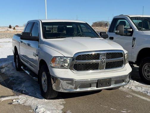 2018 RAM 1500 SLT