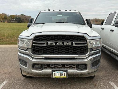 2024 RAM 2500 Tradesman Crew Cab 4x4 6'4' Box
