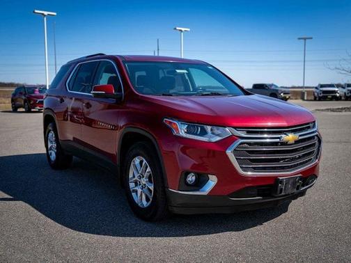2018 Chevrolet Traverse LT Cloth
