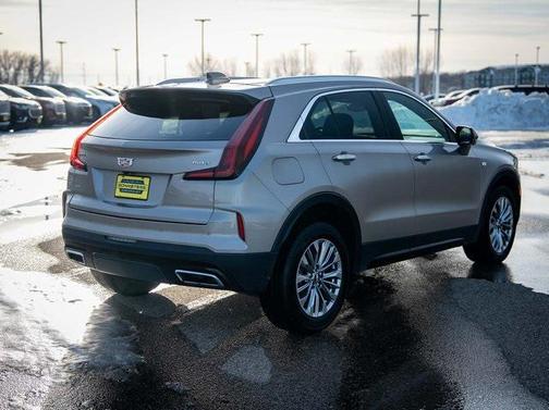 2025 Cadillac XT4 Premium Luxury