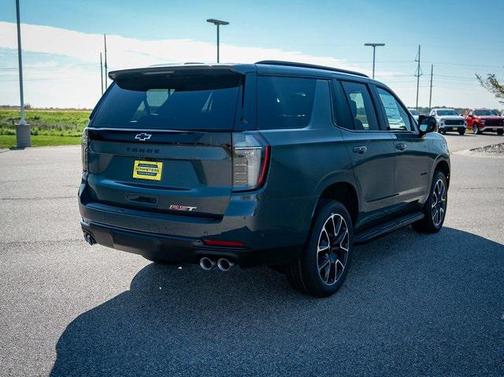 2026 Chevrolet Tahoe 4WD RST