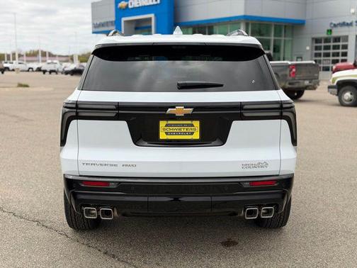 Polar White Tricoat 2026 Chevrolet Traverse High Country