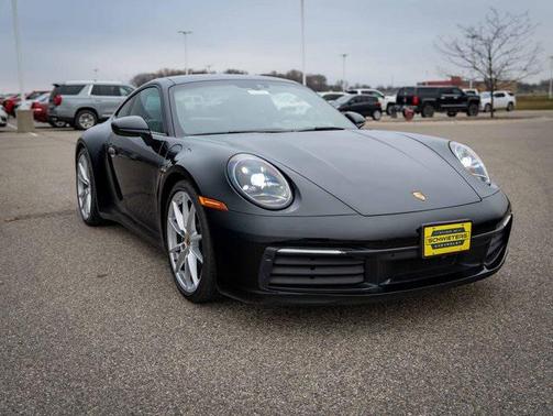 2024 Porsche 911 Carrera 4