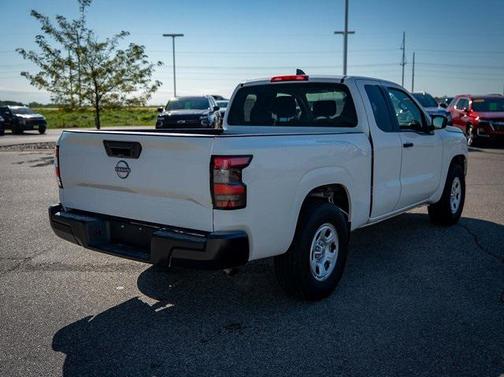 2024 Nissan Frontier S